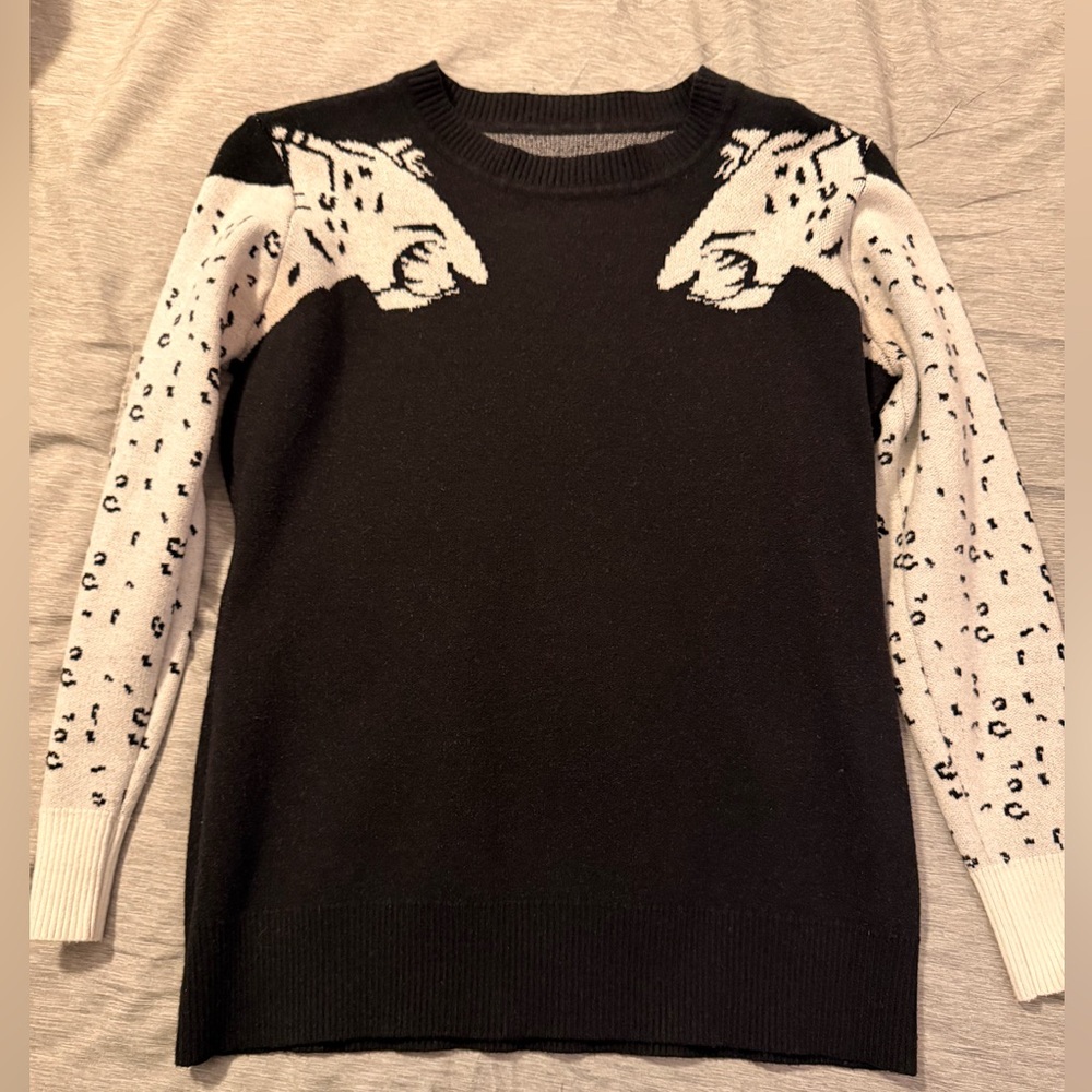 Tiger sweater